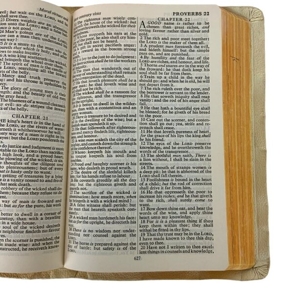 Holy Bible King James Version KJV Collins Press England White Faux Leather 1957 - Picture 12 of 16